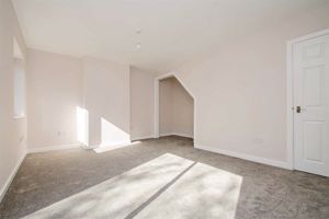 Photo 16- click for photo gallery